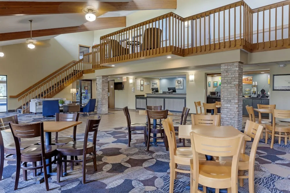 Americinn Oshkosh