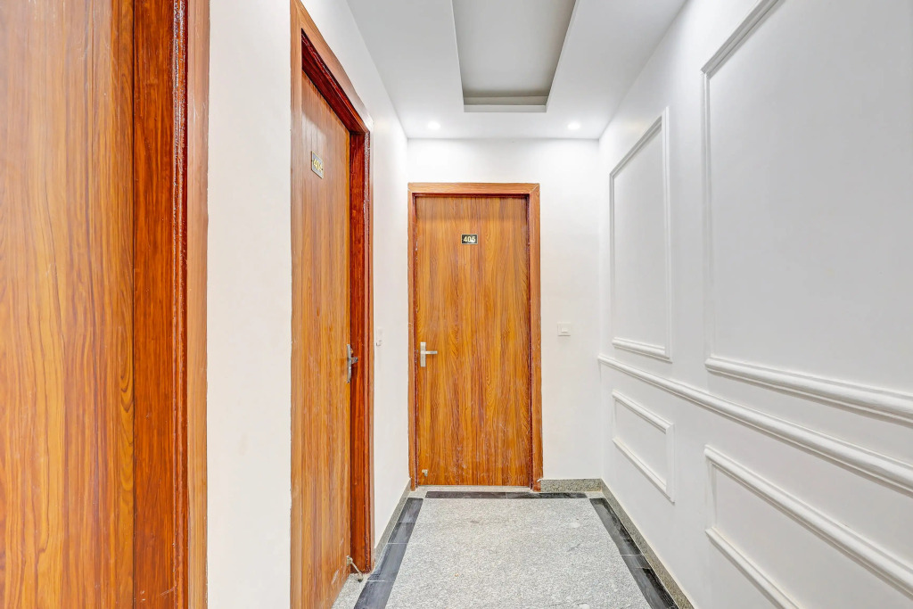 Super Townhouse Sector 62 Gurgaon Near World Mark