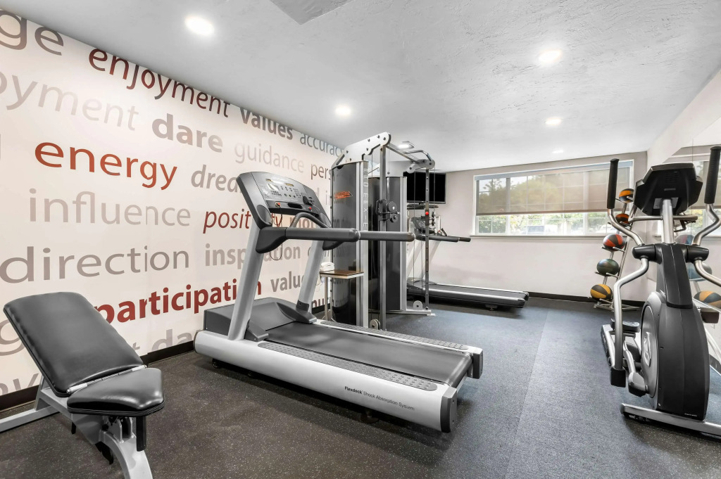 Best Western Plus Parkway Inn