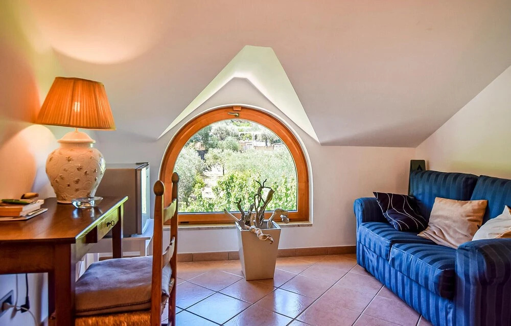 3 Bedroom Lovely Home In S M Di Castellabate