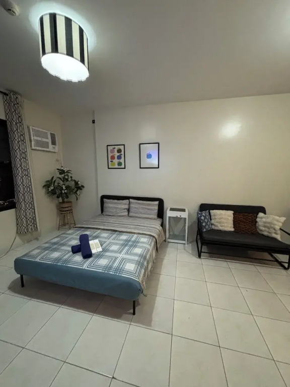 Carnivale Inn Staycations