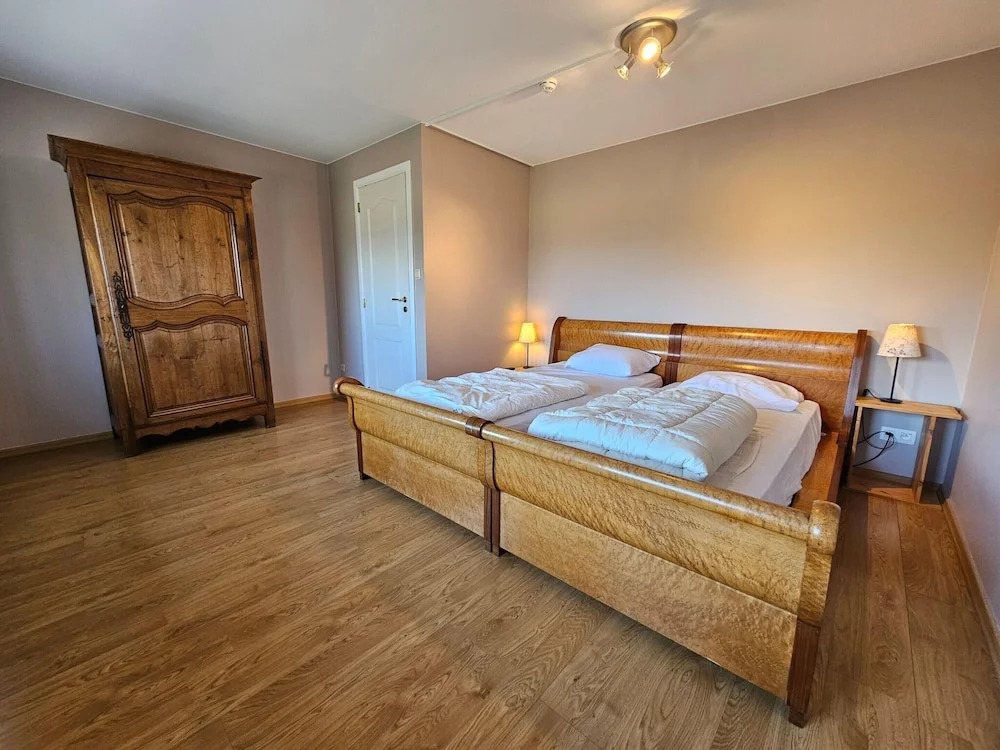 Holiday Home in Wallonie with Terrace