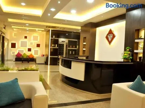 Johny International Hotel