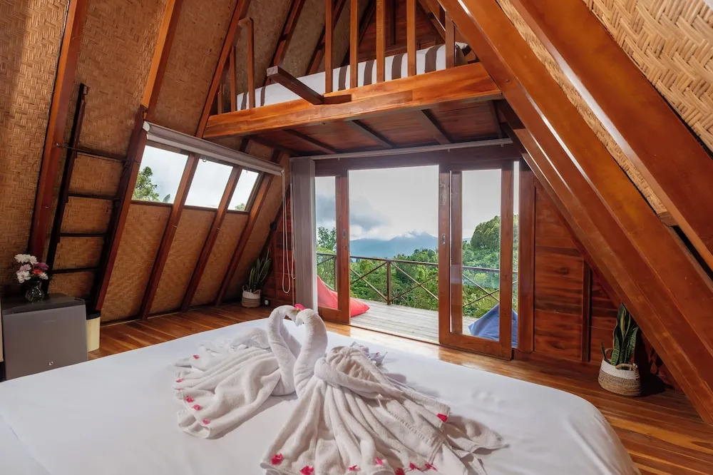 Villa Kayu Amertha