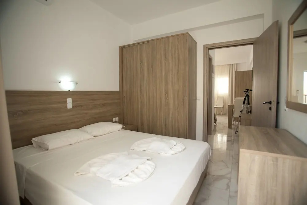 Ocean Analipsis Apartments