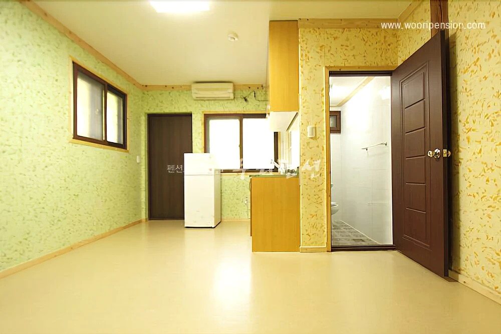 Gapyeong Yujeong Sanbang Pension
