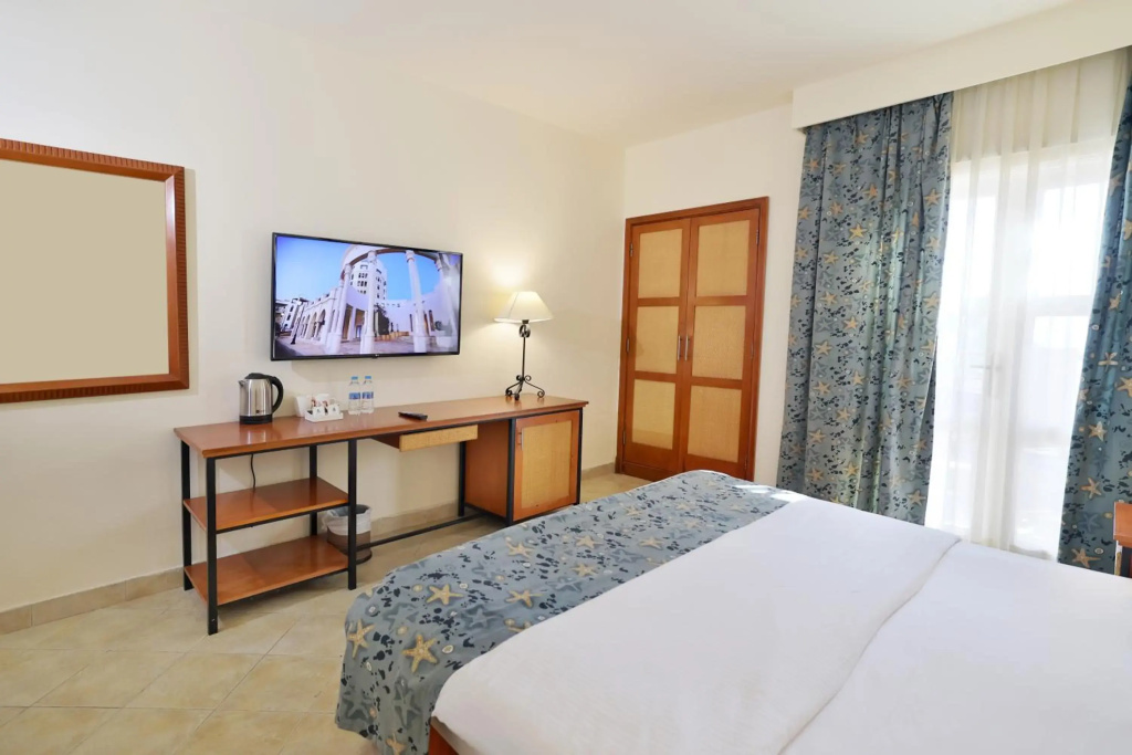 Marina Plaza Hotel, Tala Bay
