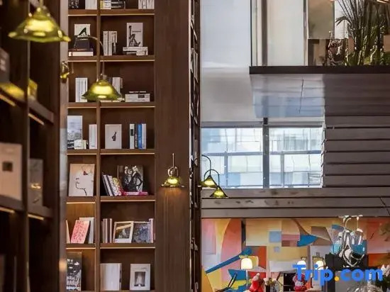 Jiangyue International Smart Hotel (Jinping)