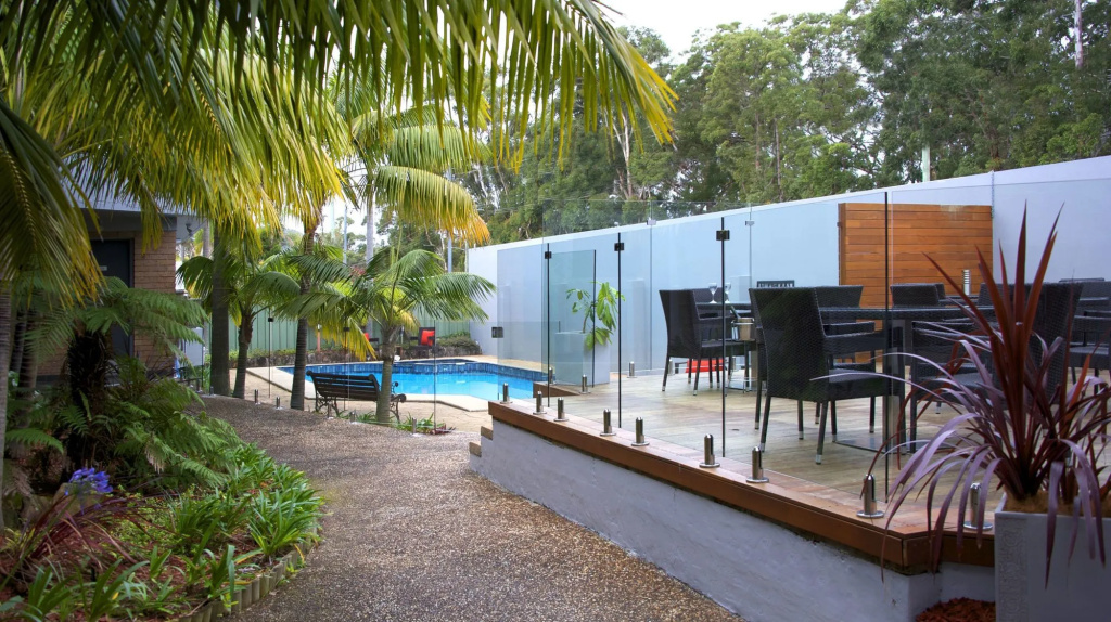 Peninsula Nelson Bay Motel and Serviced Apartments
