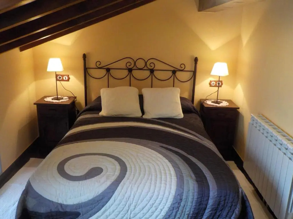Apartamentos Rurales La Husteriza