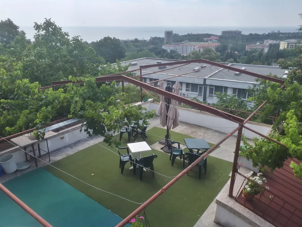 Family Hotel PRILIV