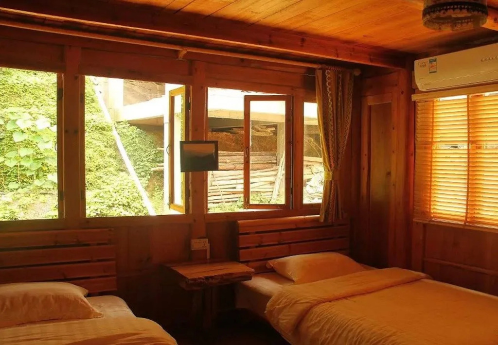 Long Ji International Youth Hostel YHA