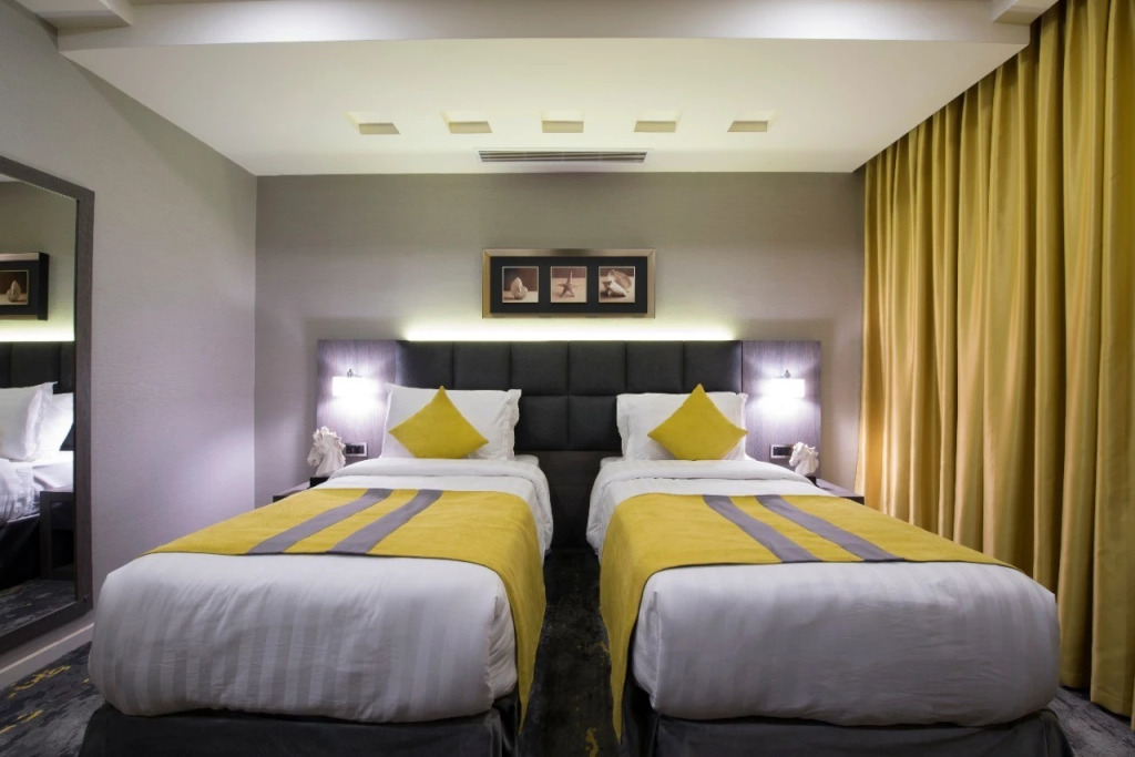 Bram Hotel