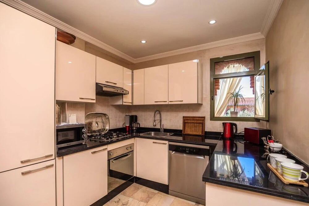House with 3 Bedrooms in Marrakech, Annakhil, with Pool Access, Enclosed Garden And Wifi