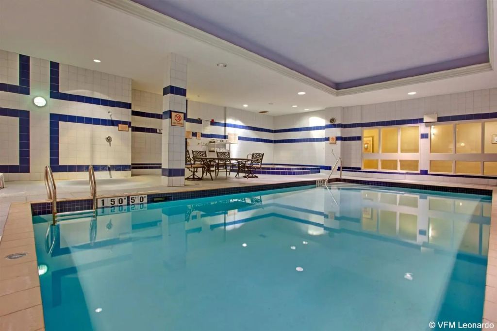 Holiday Inn Express Hotel & Suites Milton by IHG