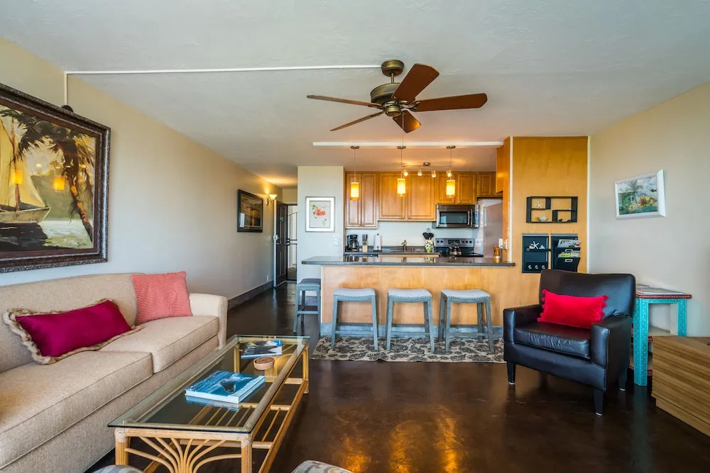 Island Surf by Coldwell Banker Island Vacations