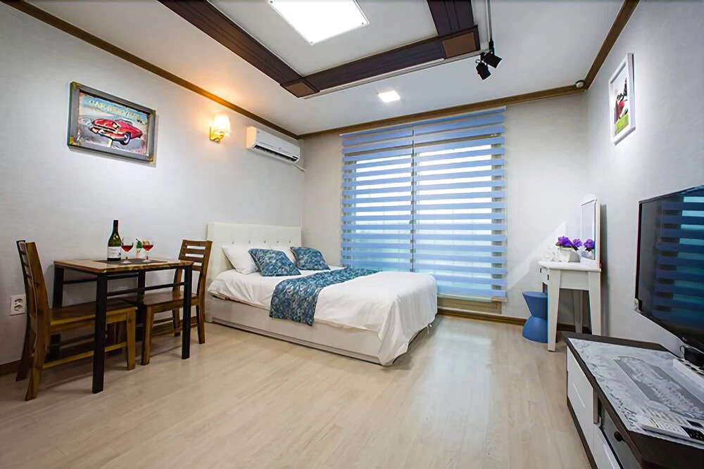Suncheonman Baytravel Sketch Pension