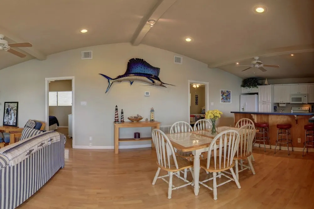 Sunshine Beach Dl302 3 Bedrooms 3 Bathrooms Home
