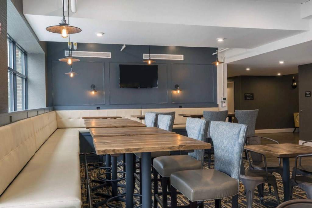 enVision Hotel Boston-Everett