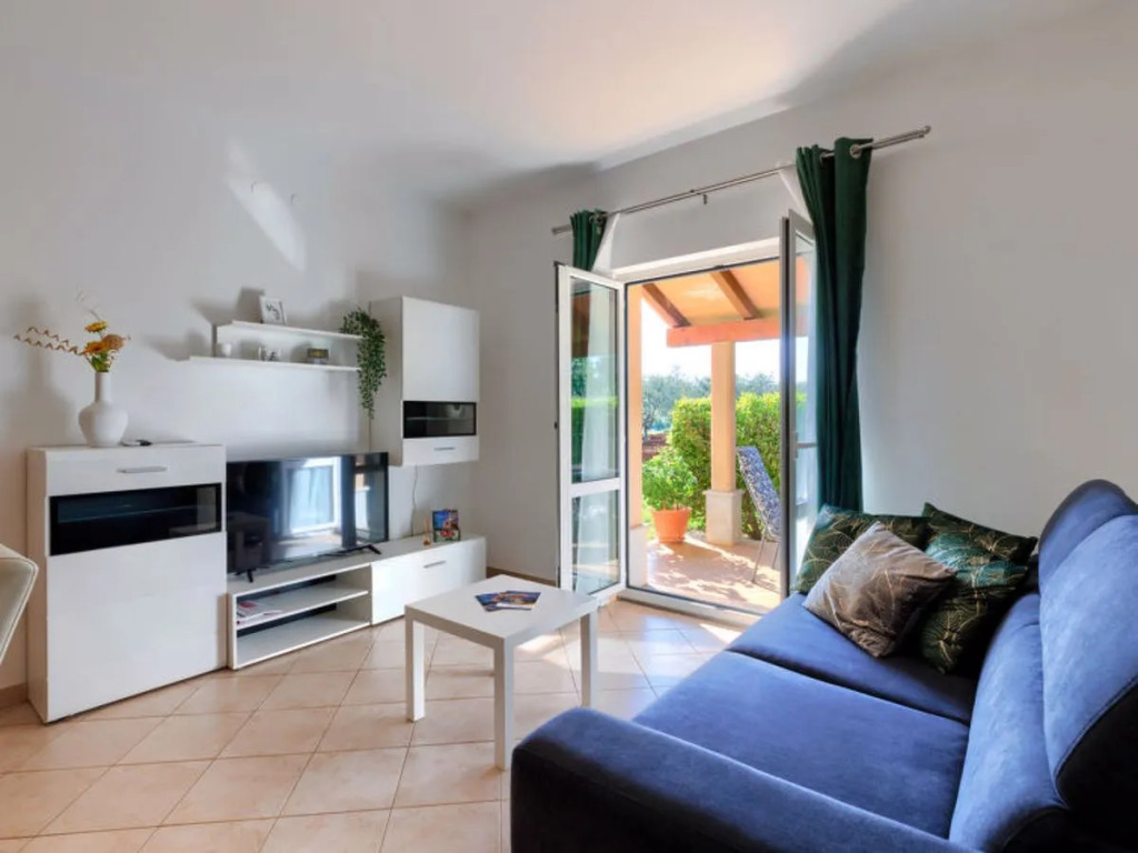 Apartment Mir Dorio