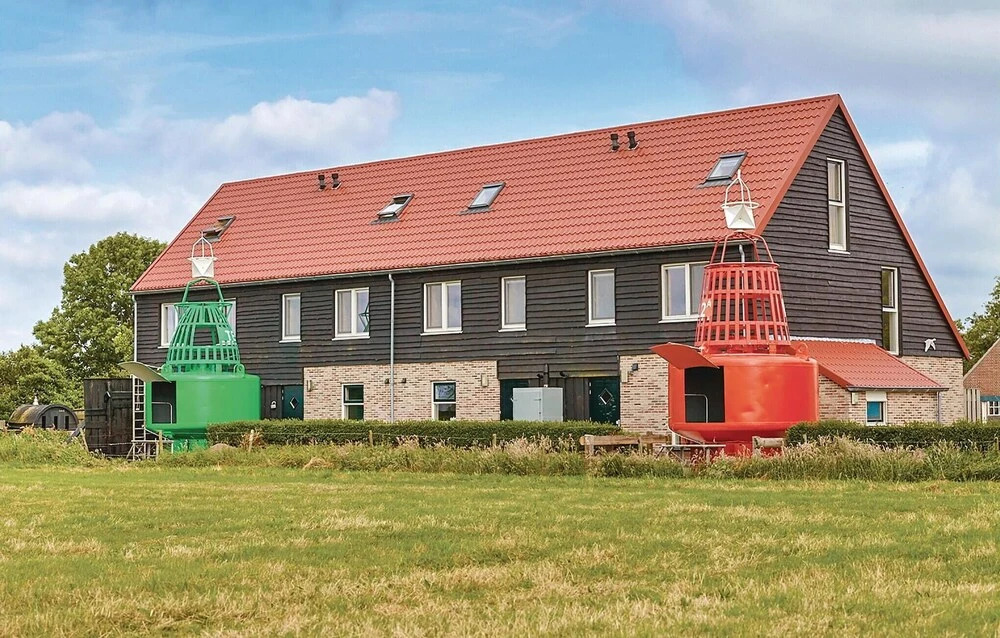 Beautiful Home in Hippolytushoef With 8 Bedrooms and Wifi