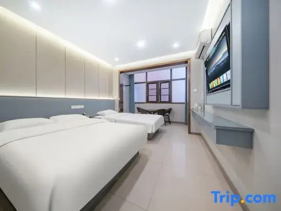 Zhumadian Yaxuan Express Hotel