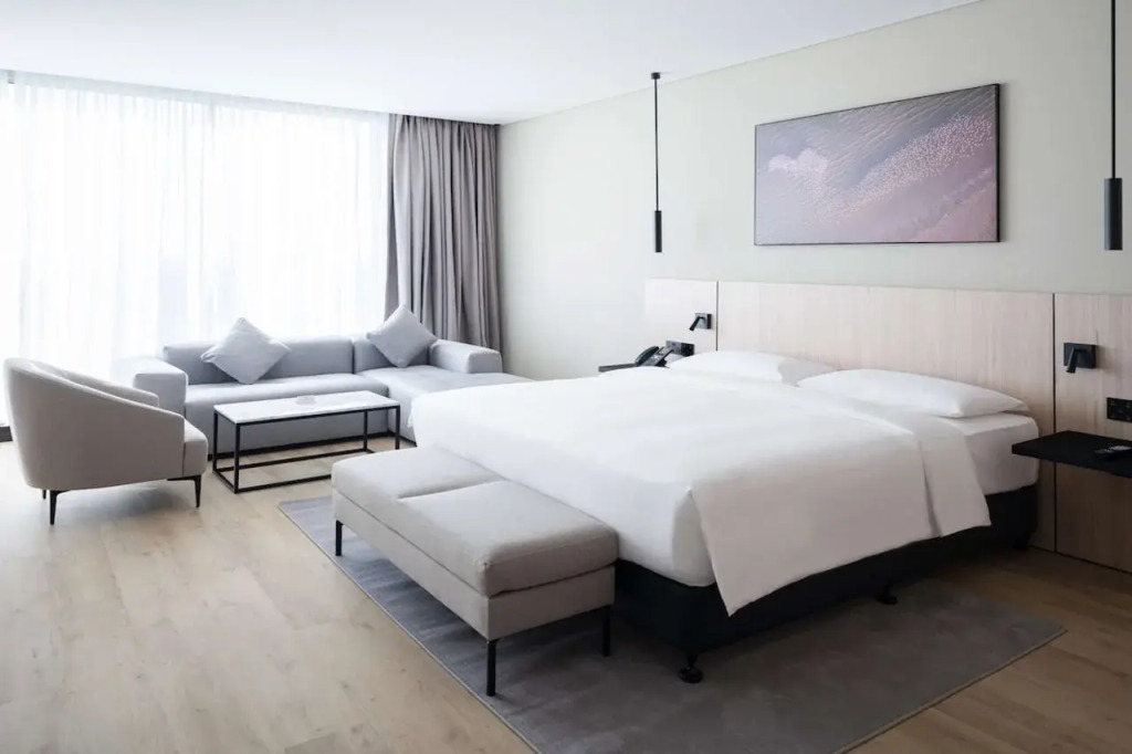 Park Inn by Radisson Hotel & Apartments Kuwait