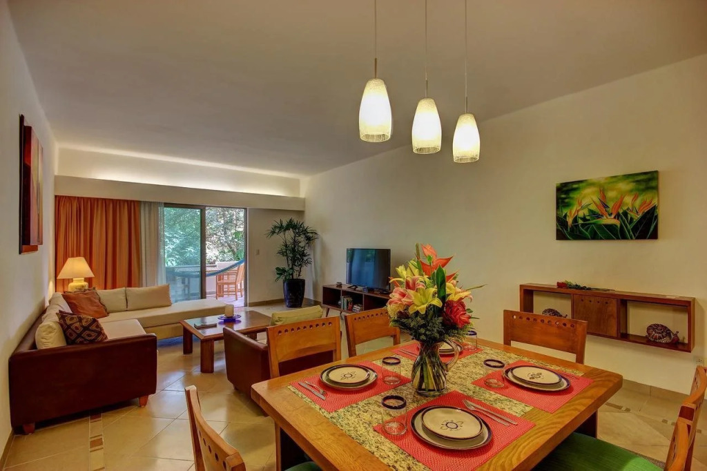 Riviera Maya Suites