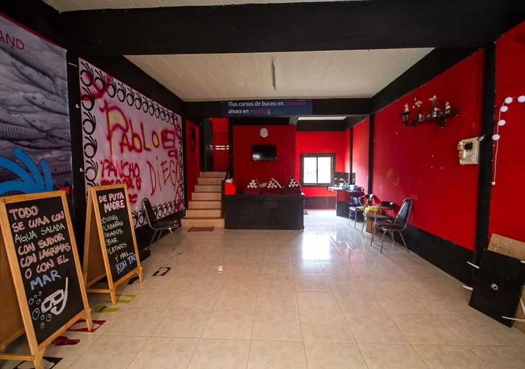Haad Rin Station Hostel - Adults Only