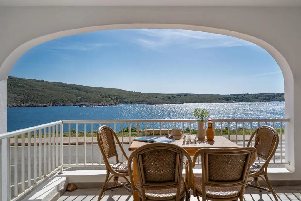 Tramontana Apartment 99BJ by 3VILLAS