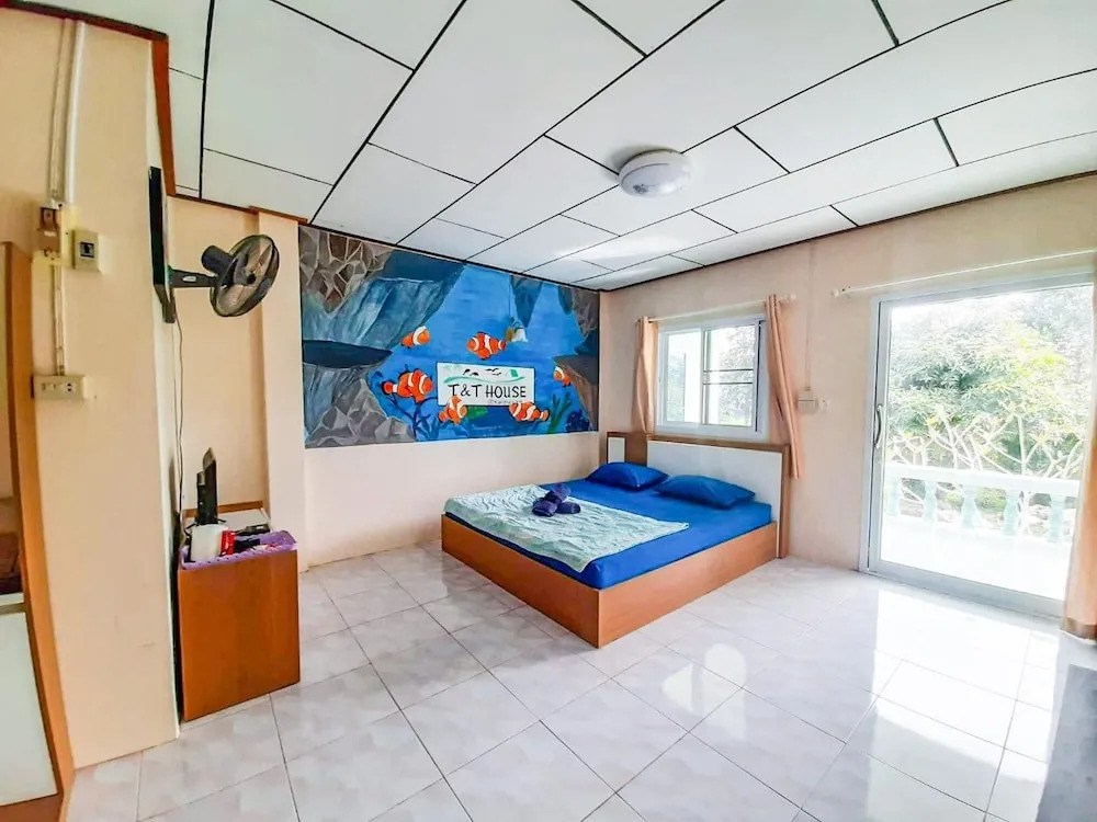 T and T house