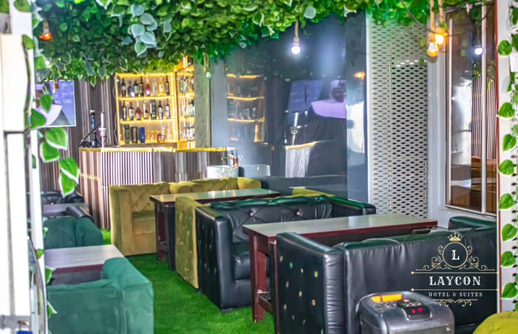 Отель Laycon Hotel and Suites