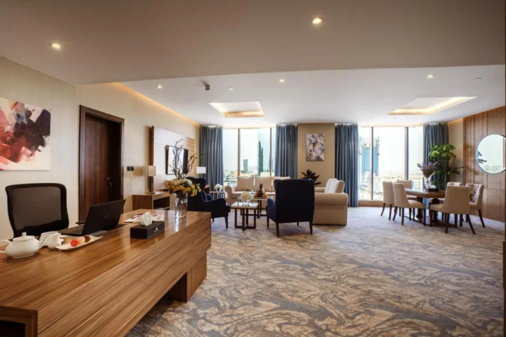 Cantonal Hotel by Warwick