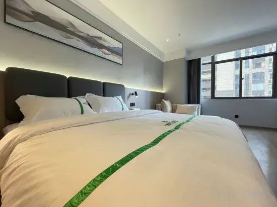 Bosite Hotel (Bozhou College South Railway Station)
