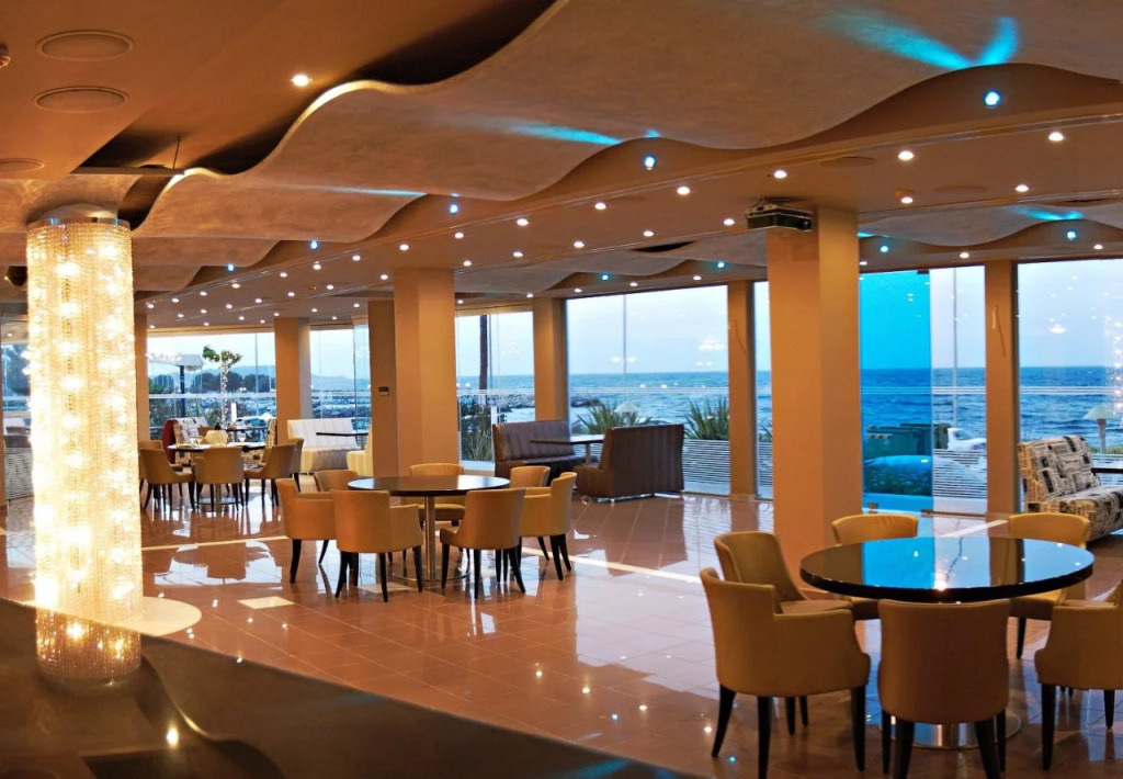 Heliotrope Hotels