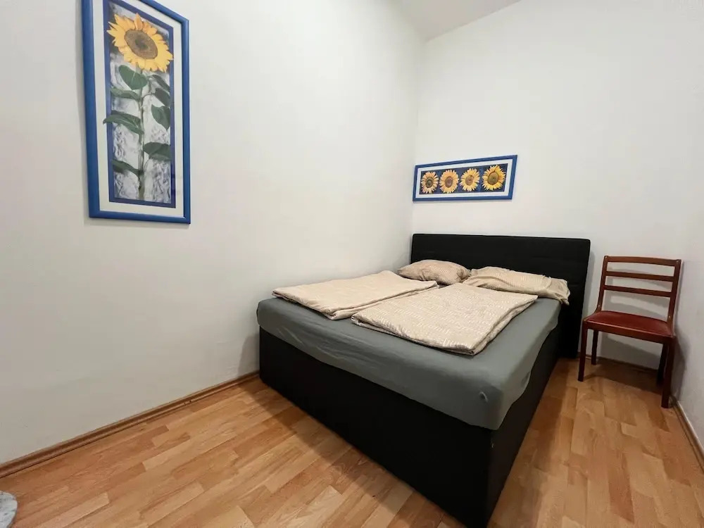 Cozy 2BR Apartment Near Prater Danube