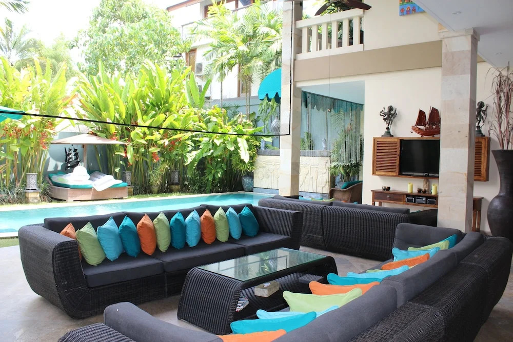 Bali Mystique Hotel & Apartment Seminyak