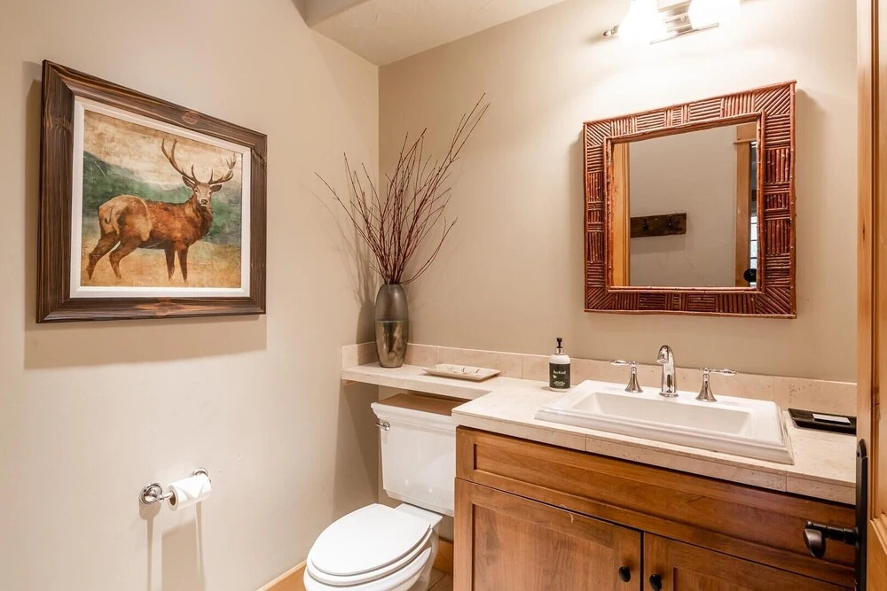 Saddle Ridge D3 3 Bedroom Condo by Moonlight Basin Lodging