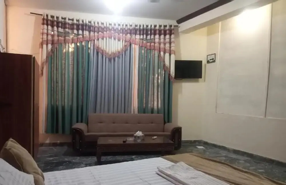 Noor INN Guest House