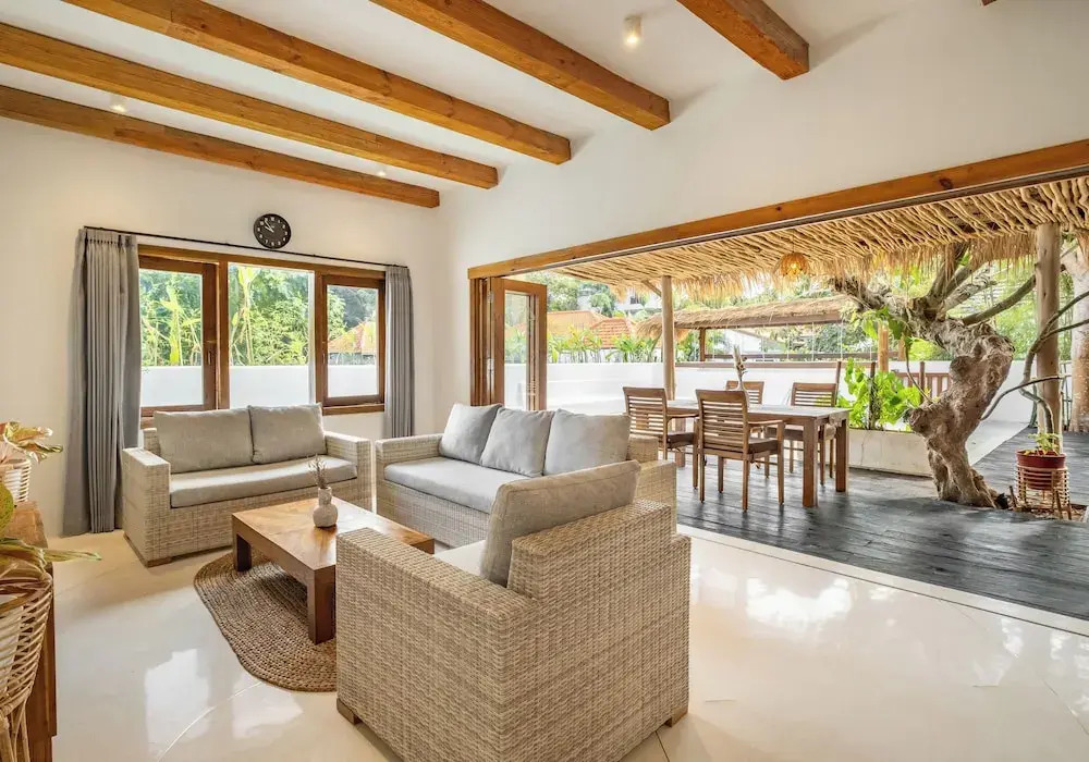 Peaceful Luxe Villa near Beach in Pecatu
