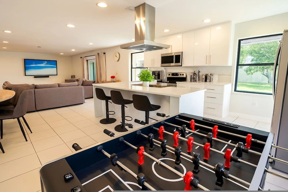 Fox Private Resort-heated Pool, Spa-downtown&beach