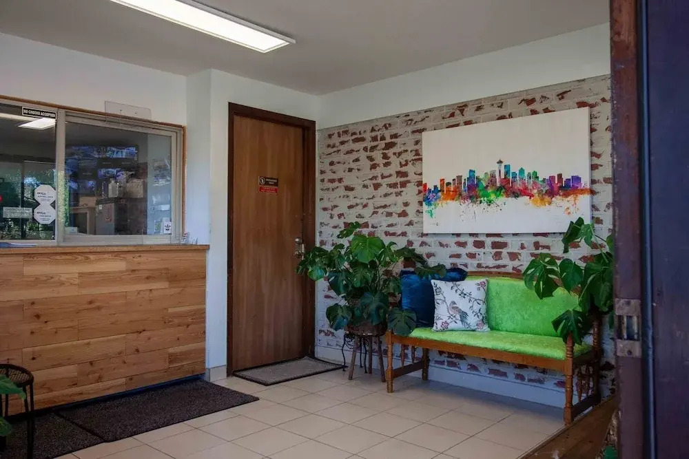 Golden Kent Motel