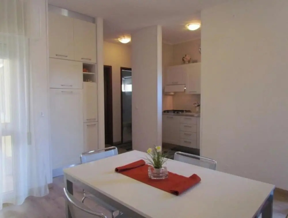 "homely Apartment With Private Garden by Beahostrentals"