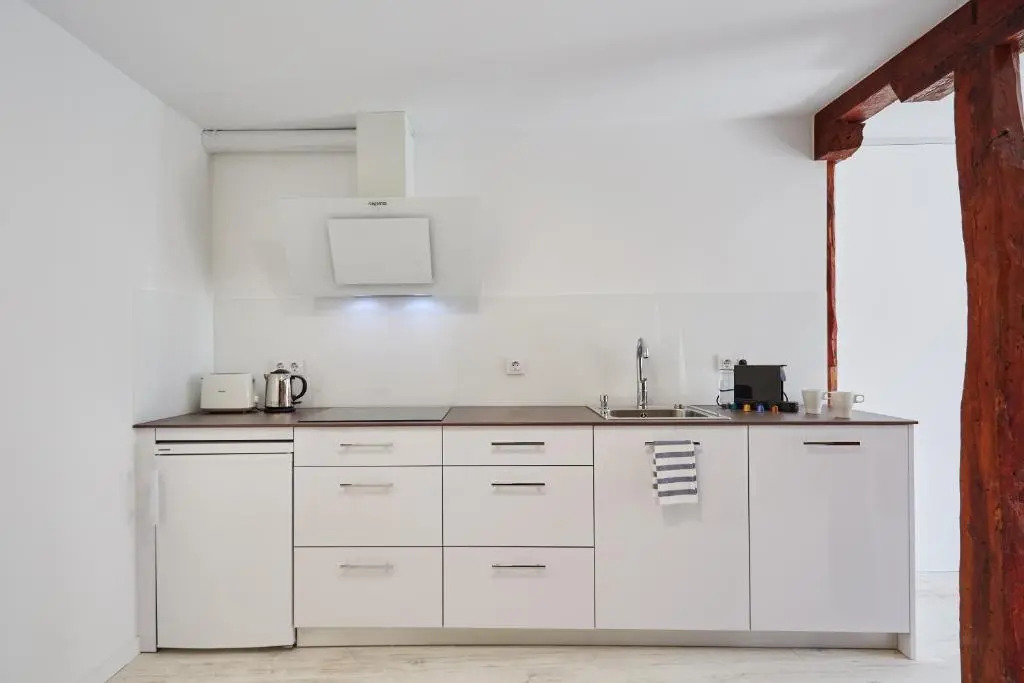 LEEWAYS LOFT in PELAYO