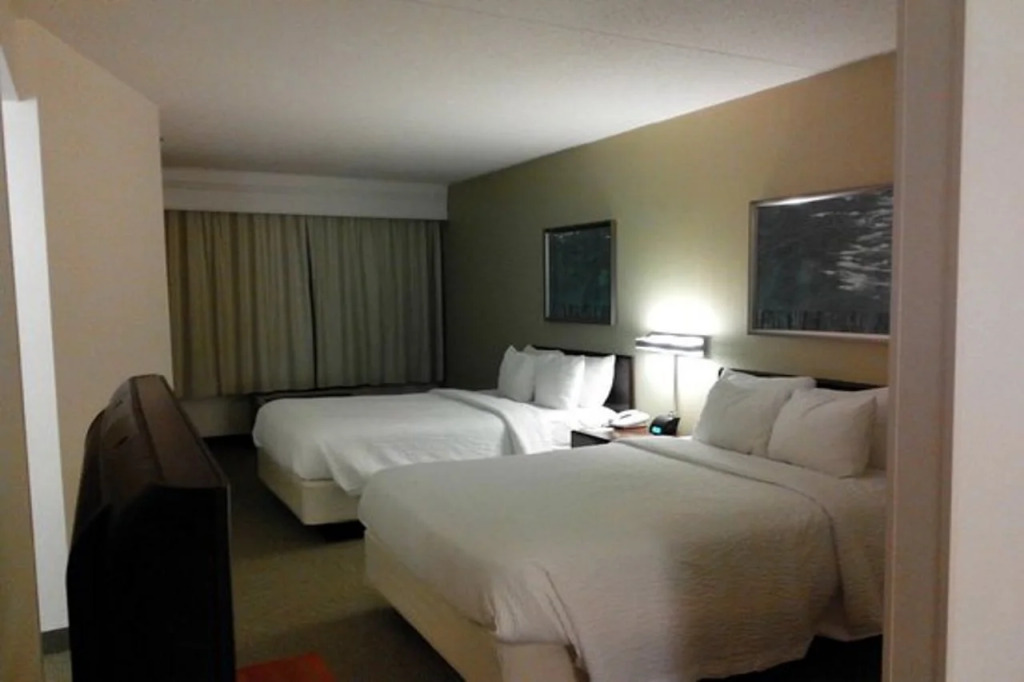 Fairfield Inn & Suites by Marriott Newark Liberty International Airport