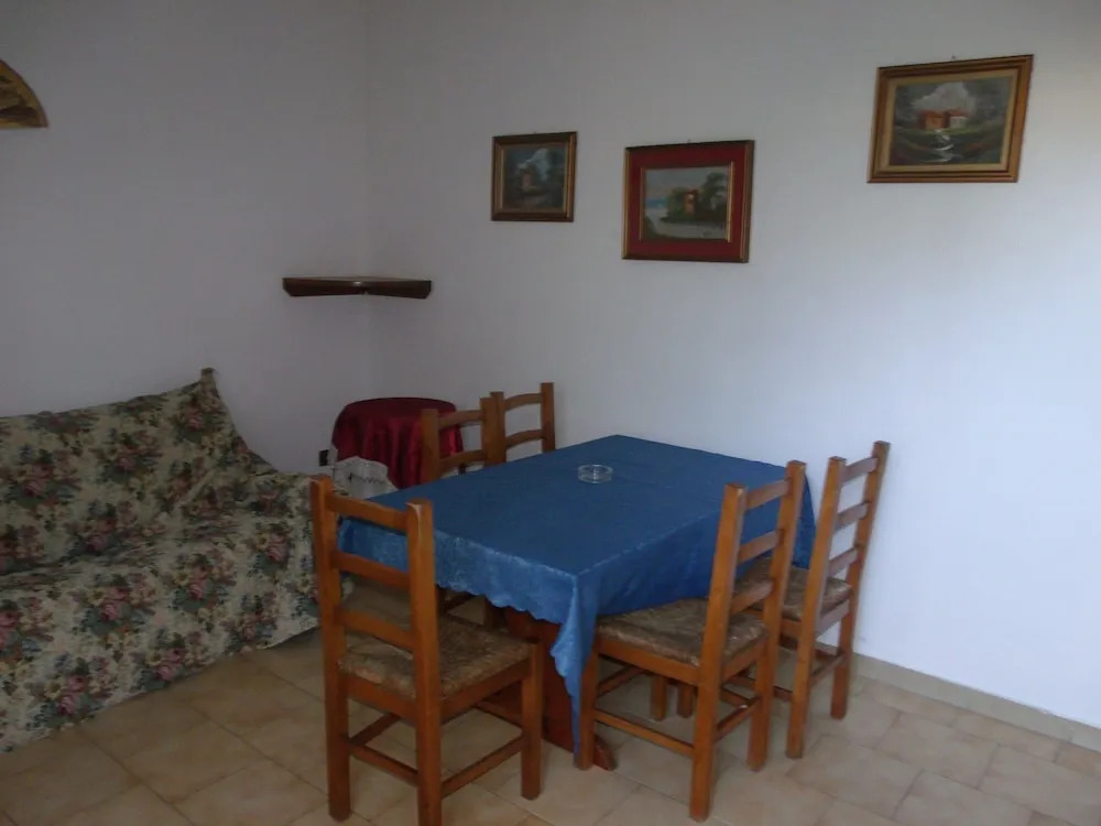 Budoni Centro Apartments