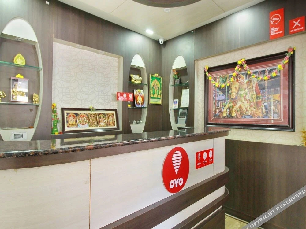 OYO 10792 Vishwa Heights