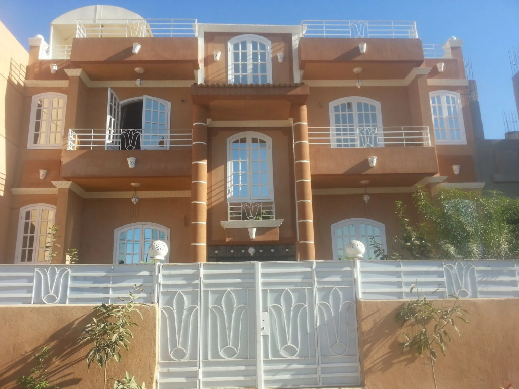 Luxor Star Apartments