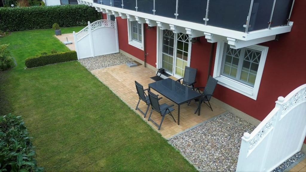 Villa Sola Bona, FW 2