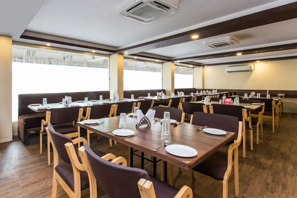 OYO 2760 Hotel Chanakya